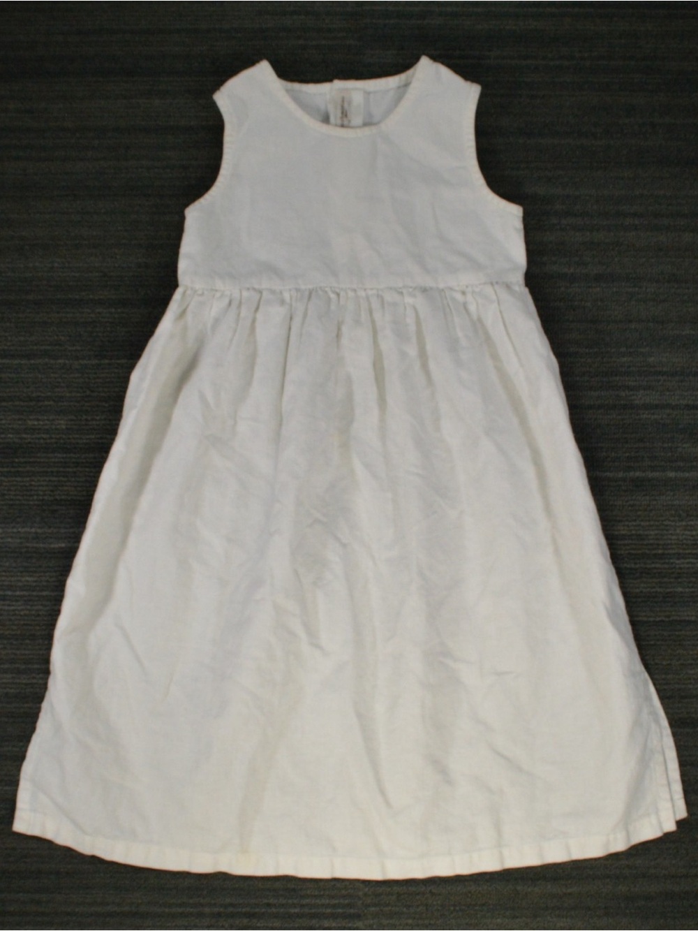 Cashmirino Girls Size 6 White Gathered Dress